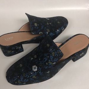 Brand New Lewit slip on short heel mules